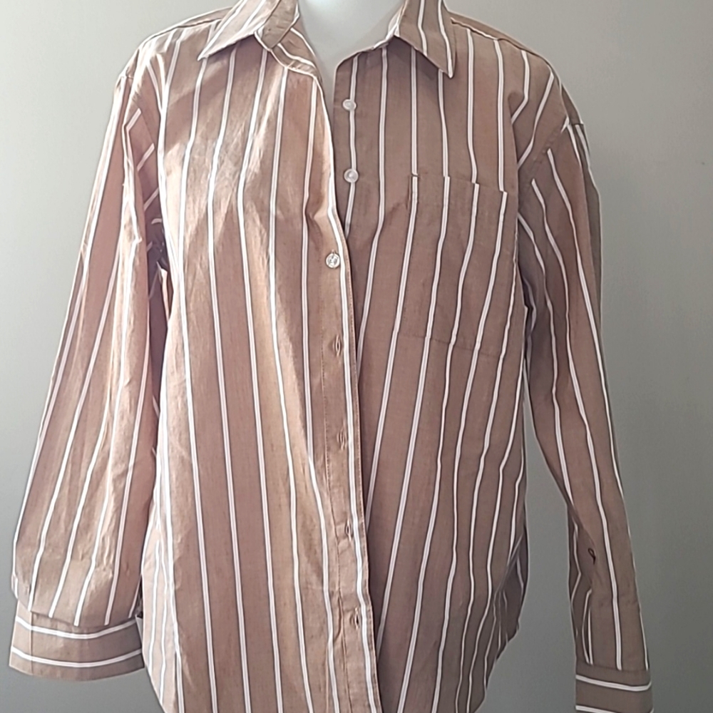 NWT Maurices small Tan striped buttondown